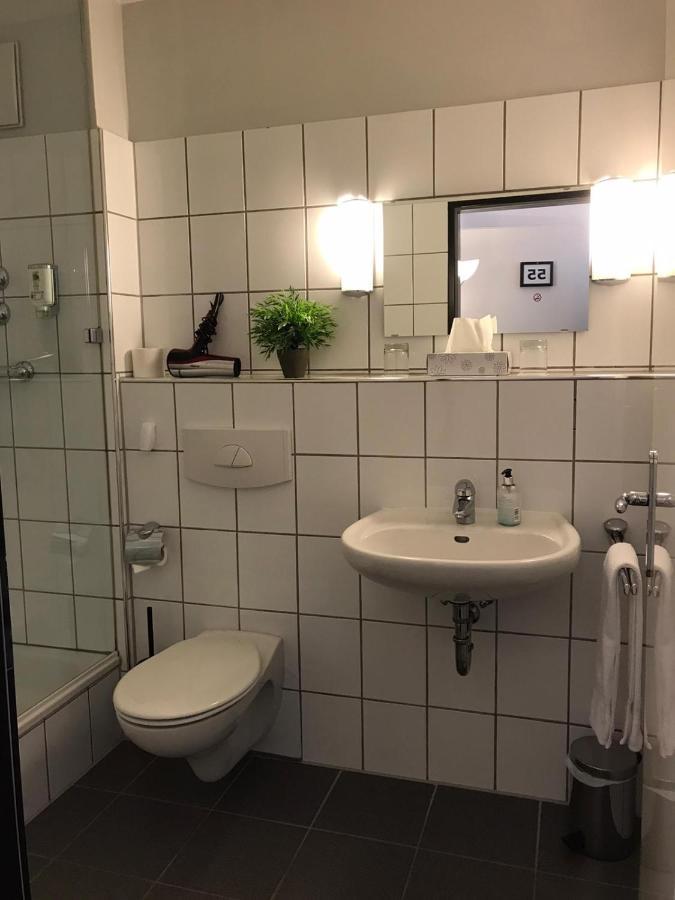 Hotel U. + Apartments ミュルハイム・アン・デア・ルール エクステリア 写真